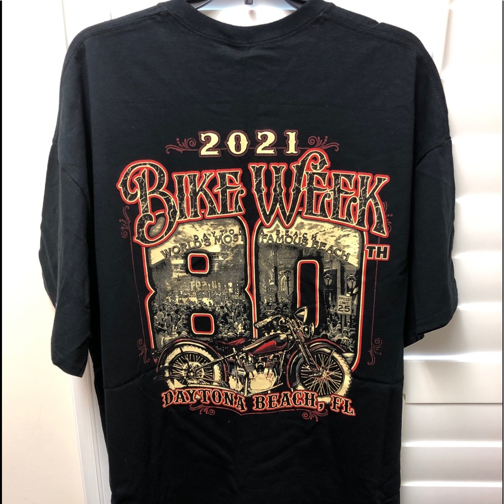 Gildan Men's T-Shirt - Picture 2 of 3